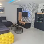 Villa I&N